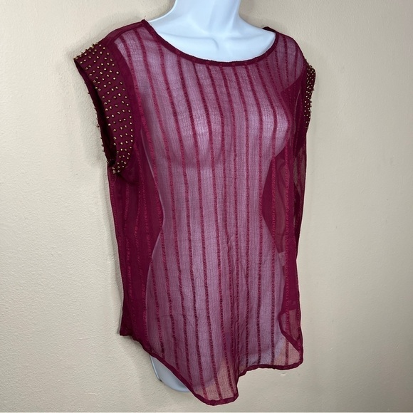 Large MNK Burgundy Red Sheer Blouse Beaded Accent Cap Sleeve Boat Neck - Picture 4 of 9